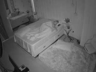 voyeurcam-casa-salsa-bedroom-2