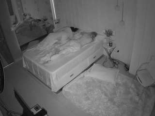 voyeurcam-casa-salsa-bedroom-2