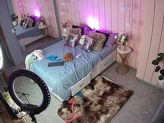 voyeurcam-casa-salsa-bedroom-2