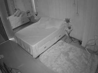 voyeurcam-casa-salsa-bedroom-2