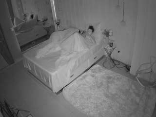 voyeurcam-casa-salsa-bedroom-2