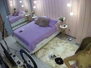 voyeurcam-casa-salsa-bedroom-2