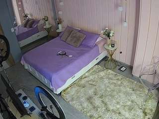 voyeurcam-casa-salsa-bedroom-2