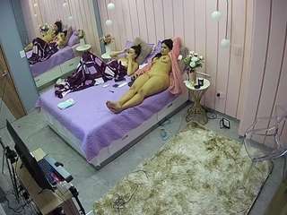 voyeurcam-casa-salsa-bedroom-2