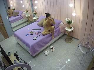 voyeurcam-casa-salsa-bedroom-2
