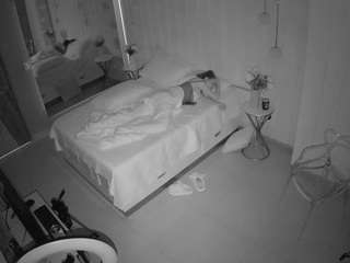 voyeurcam-casa-salsa-bedroom-2