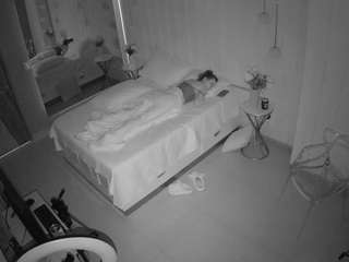 voyeurcam-casa-salsa-bedroom-2