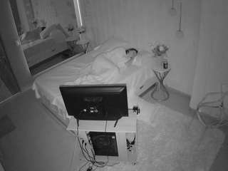 voyeurcam-casa-salsa-bedroom-2
