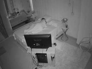 voyeurcam-casa-salsa-bedroom-2