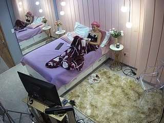 voyeurcam-casa-salsa-bedroom-2