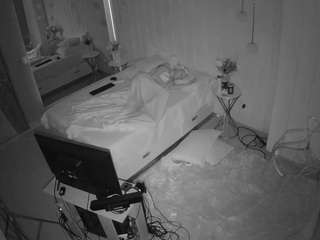 voyeurcam-casa-salsa-bedroom-2