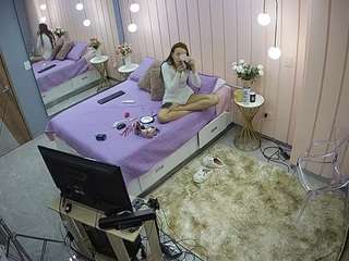 voyeurcam-casa-salsa-bedroom-2