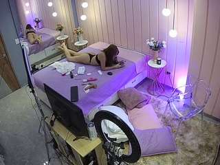voyeurcam-casa-salsa-bedroom-2
