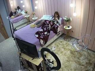 voyeurcam-casa-salsa-bedroom-2