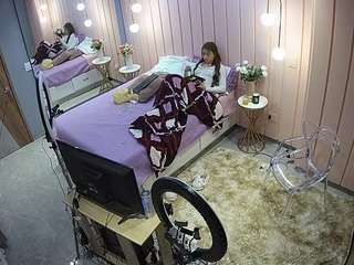 voyeurcam-casa-salsa-bedroom-2
