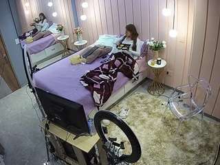 voyeurcam-casa-salsa-bedroom-2