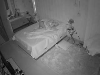 voyeurcam-casa-salsa-bedroom-2