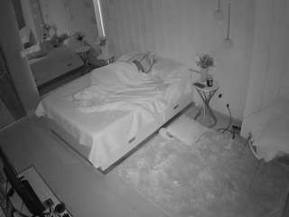 voyeurcam-casa-salsa-bedroom-2