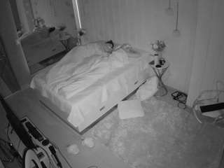 voyeurcam-casa-salsa-bedroom-2