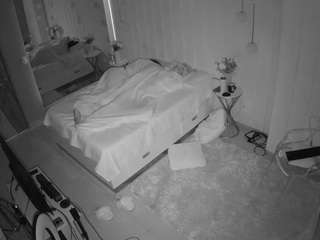 voyeurcam-casa-salsa-bedroom-2
