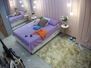 voyeurcam-casa-salsa-bedroom-2