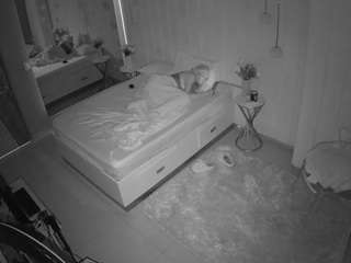 voyeurcam-casa-salsa-bedroom-2