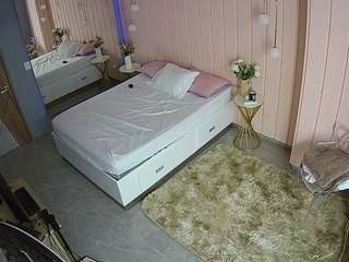 voyeurcam-casa-salsa-bedroom-2
