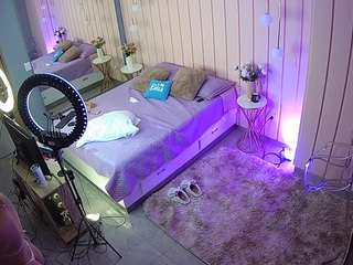 voyeurcam-casa-salsa-bedroom-2