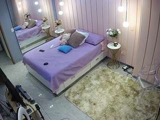 voyeurcam-casa-salsa-bedroom-2