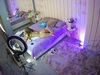 voyeurcam-casa-salsa-bedroom-2