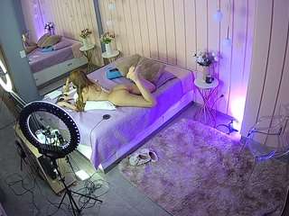 voyeurcam-casa-salsa-bedroom-2