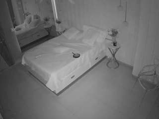 voyeurcam-casa-salsa-bedroom-2