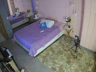 voyeurcam-casa-salsa-bedroom-2