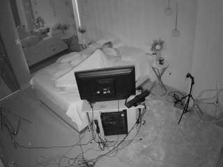 voyeurcam-casa-salsa-bedroom-2