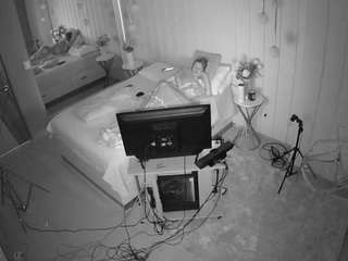 voyeurcam-casa-salsa-bedroom-2