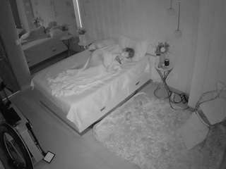 voyeurcam-casa-salsa-bedroom-2