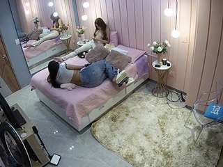 voyeurcam-casa-salsa-bedroom-2