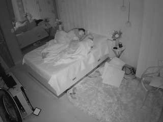 voyeurcam-casa-salsa-bedroom-2