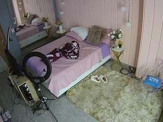 voyeurcam-casa-salsa-bedroom-2