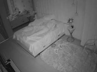 voyeurcam-casa-salsa-bedroom-2