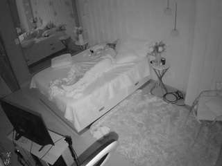 voyeurcam-casa-salsa-bedroom-2