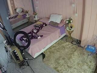 voyeurcam-casa-salsa-bedroom-2