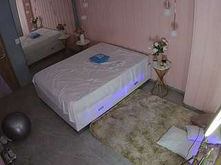 voyeurcam-casa-salsa-bedroom-2