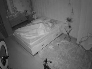 voyeurcam-casa-salsa-bedroom-2