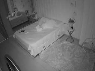 voyeurcam-casa-salsa-bedroom-2