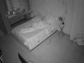 voyeurcam-casa-salsa-bedroom-2