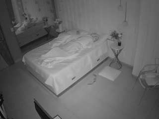 voyeurcam-casa-salsa-bedroom-2