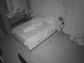 voyeurcam-casa-salsa-bedroom-2