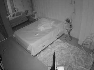 voyeurcam-casa-salsa-bedroom-2