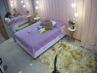 voyeurcam-casa-salsa-bedroom-2